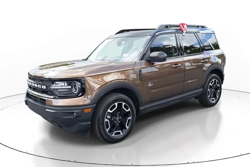 2022 Ford Bronco Sport Outer Banks photo 1
