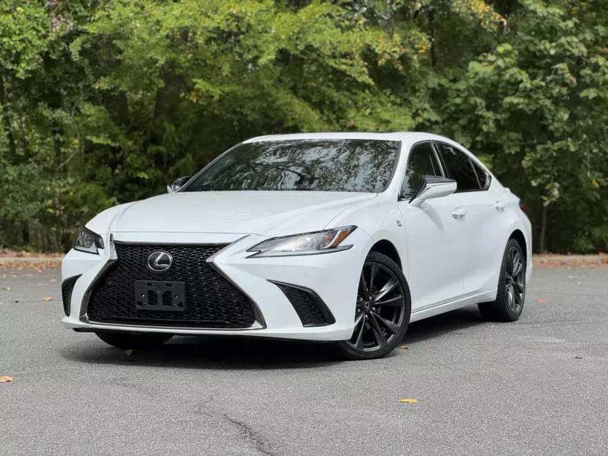 2021 Lexus ES 250 F SPORT photo 1