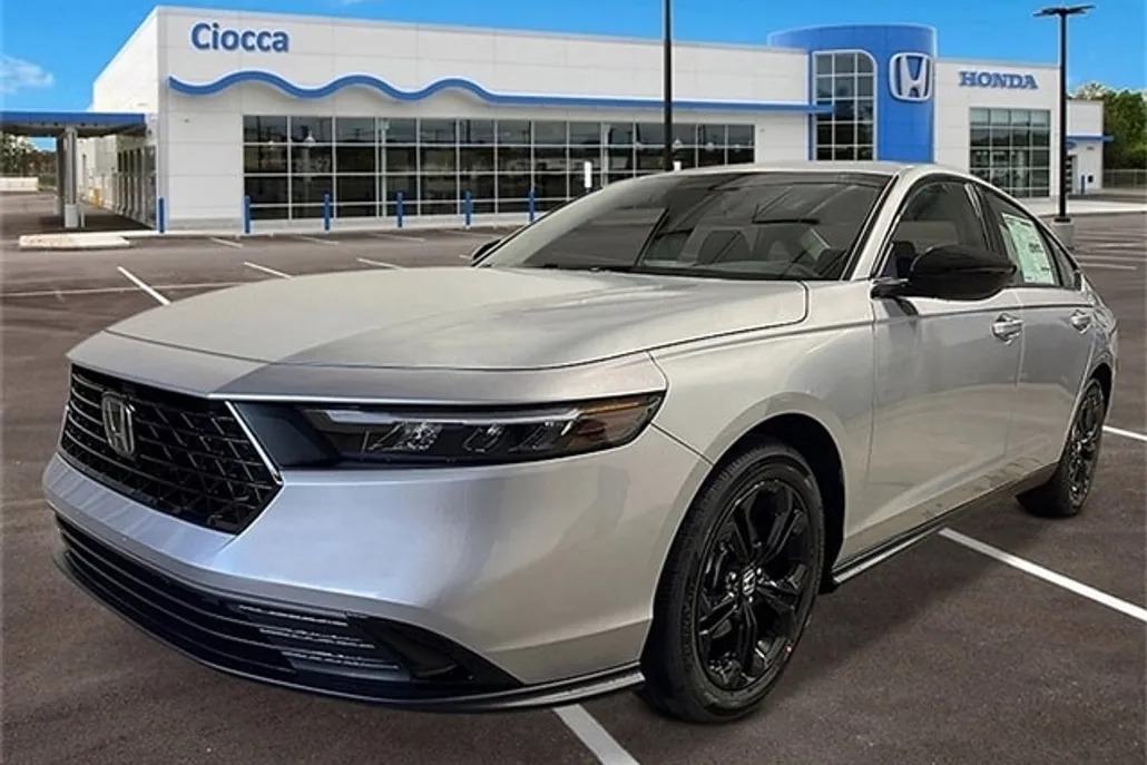 2025 Honda Accord SE photo 1