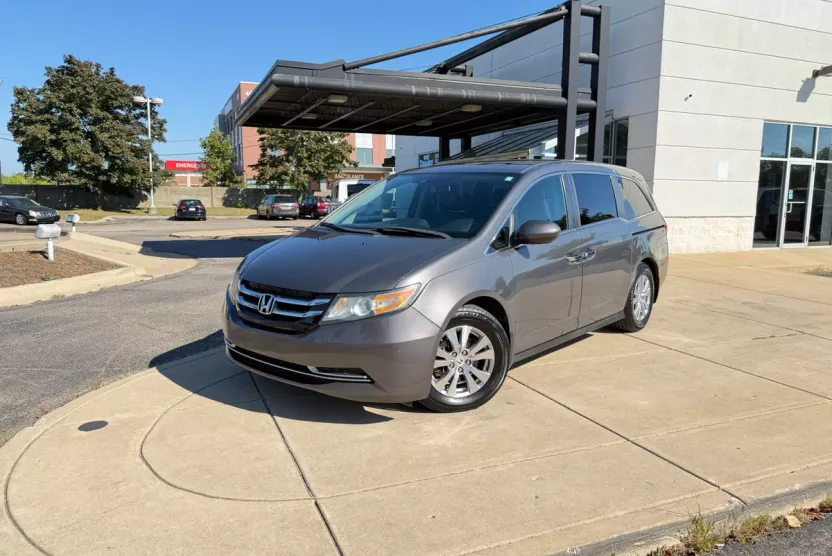2014 Honda Odyssey EX-L photo 1