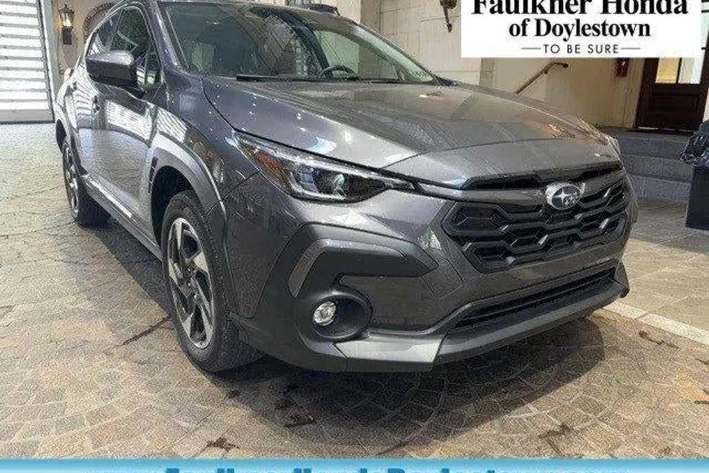 2024 Subaru Crosstrek Limited photo 1