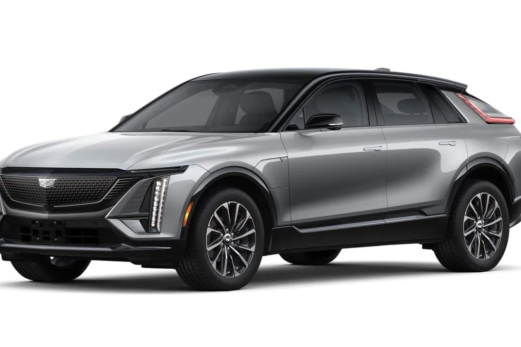 2026 Cadillac Lyriq Sport photo 1