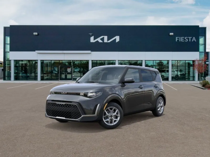 2025 Kia Soul LX photo 1