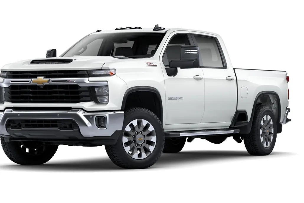 2025 Chevrolet Silverado 2500HD LT photo 1