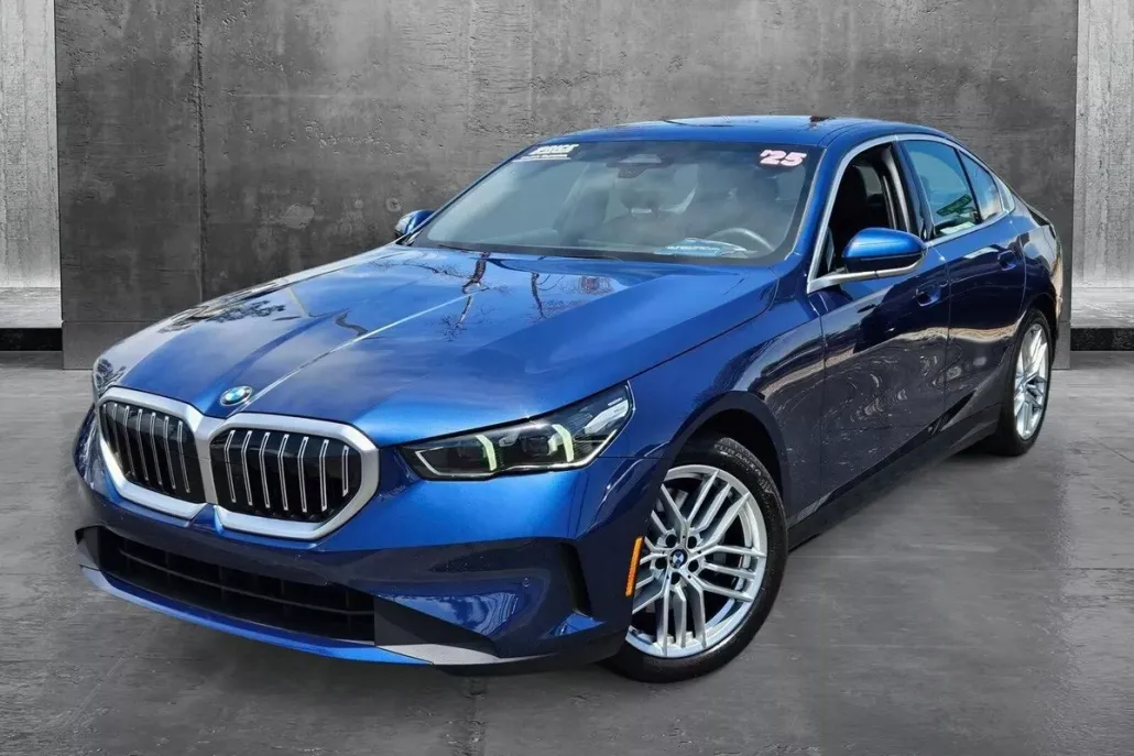 2025 Bmw 530i photo 1