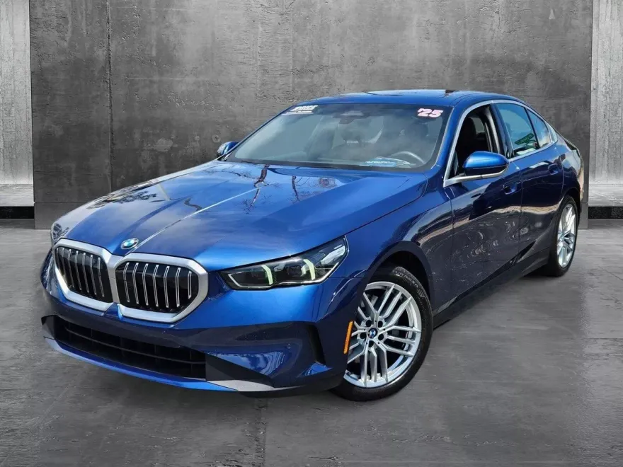 2025 Bmw 530i photo 1