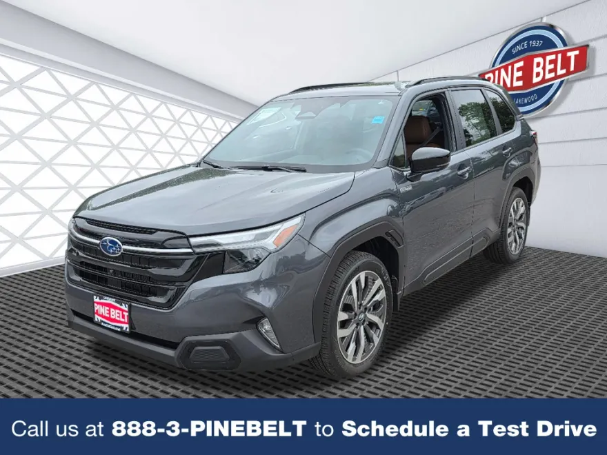 2025 Subaru Forester Touring photo 1