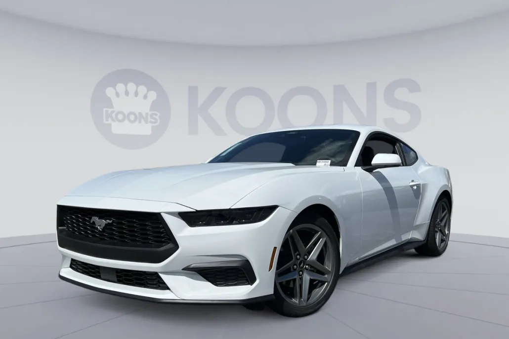 2025 Ford Mustang EcoBoost photo 1