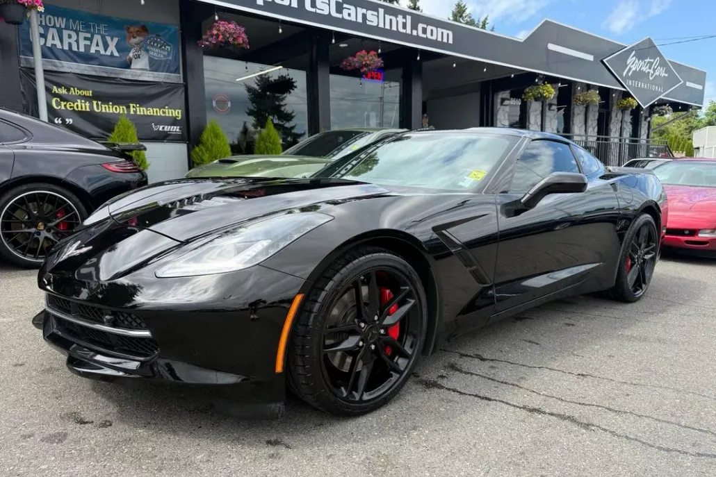 2016 Chevrolet Corvette Stingray Z51 photo 1