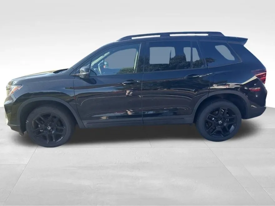2025 Honda Passport Black Edition photo 1
