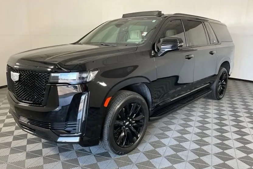 2021 Cadillac Escalade ESV Sport photo 1