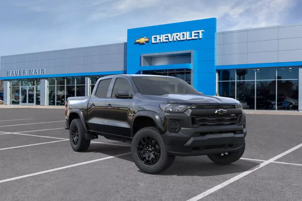 2026 Chevrolet Colorado Trail Boss photo 1