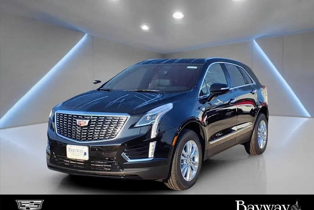 2025 Cadillac XT5 Luxury photo 1