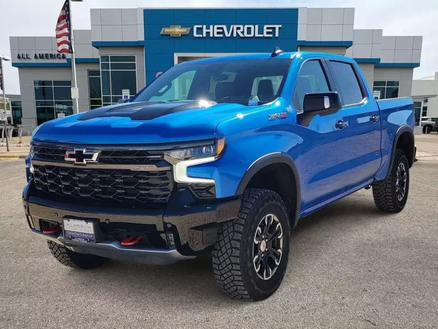 2025 Chevrolet Silverado 1500 ZR2 photo 1