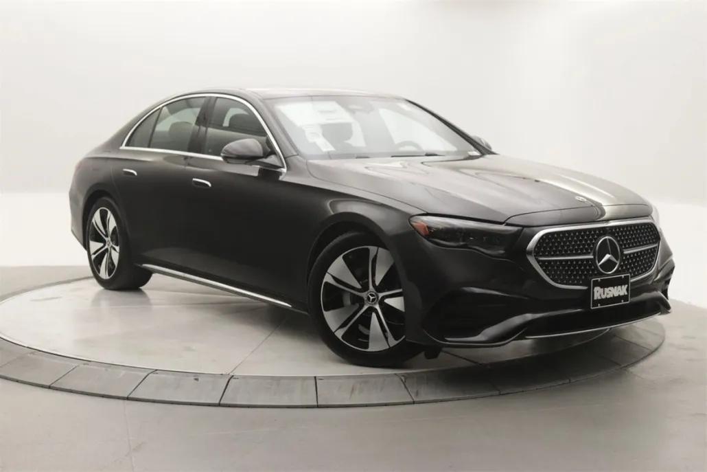2026 Mercedes Benz E 350 photo 1