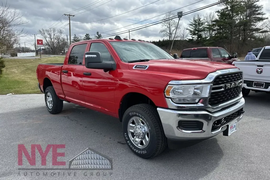2024 Ram 3500 Tradesman photo 1