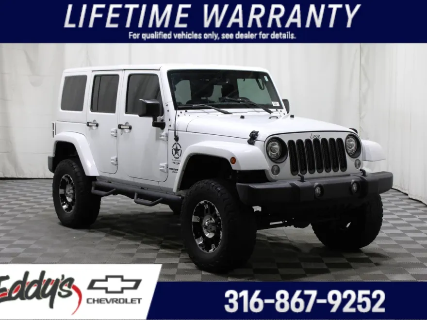 2017 Jeep Wrangler Unlimited Sahara photo 1