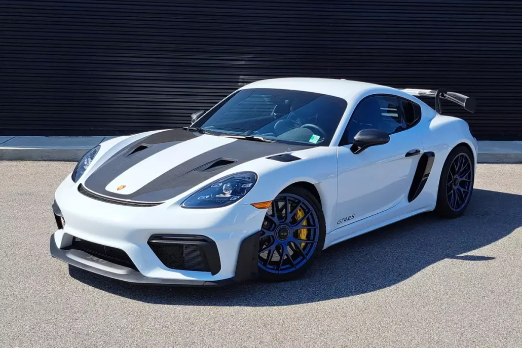 2025 Porsche Cayman GT4 RS photo 1