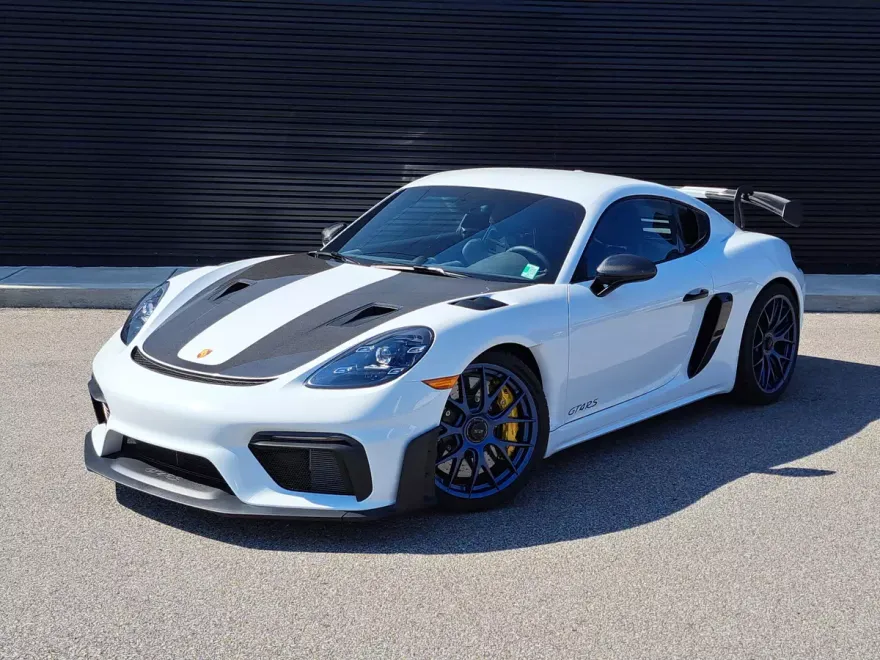 2025 Porsche Cayman GT4 RS photo 1