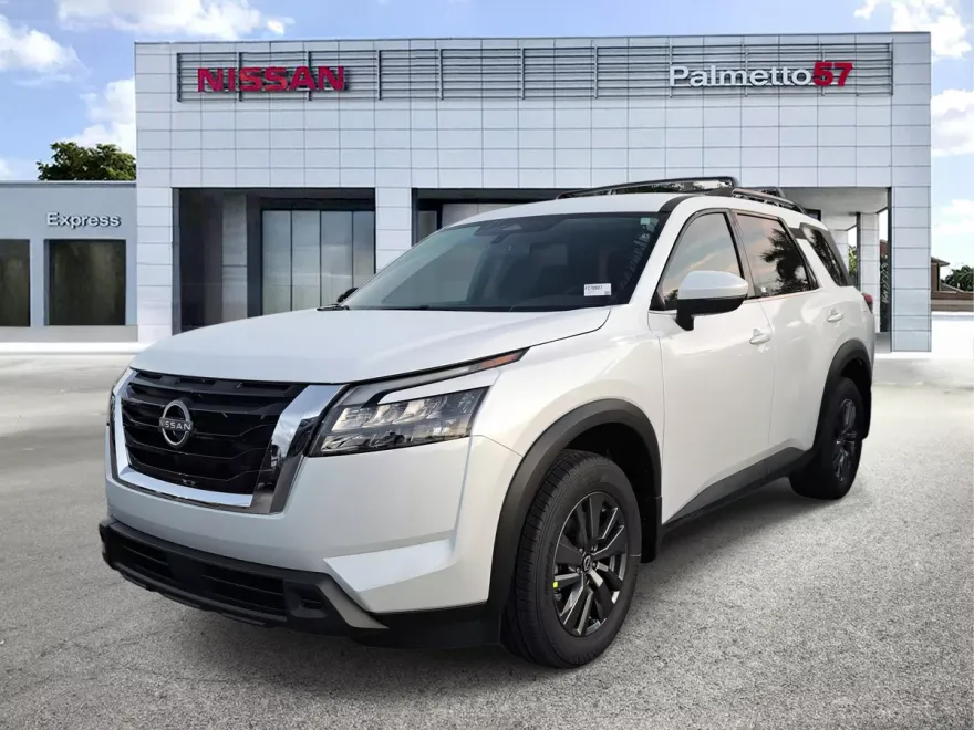 2025 Nissan Pathfinder SV photo 1