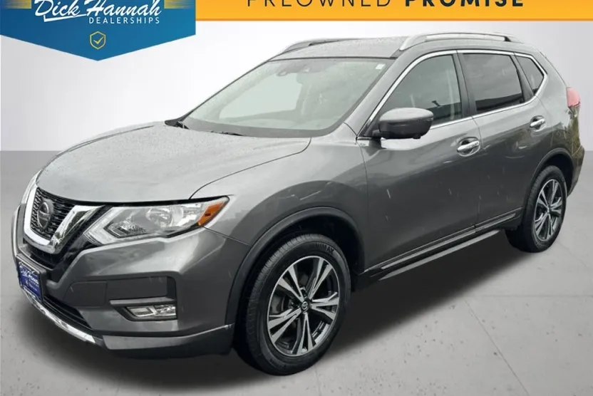 2018 Nissan Rogue SL photo 1