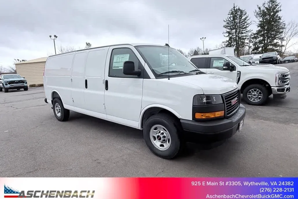 2025 Gmc Savana Cargo 3500 photo 1