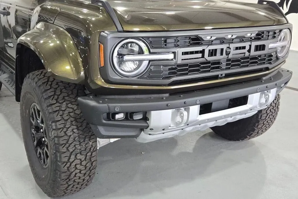 2025 Ford Bronco Raptor photo 1