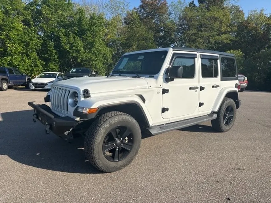 2020 Jeep Wrangler Unlimited Sahara photo 1