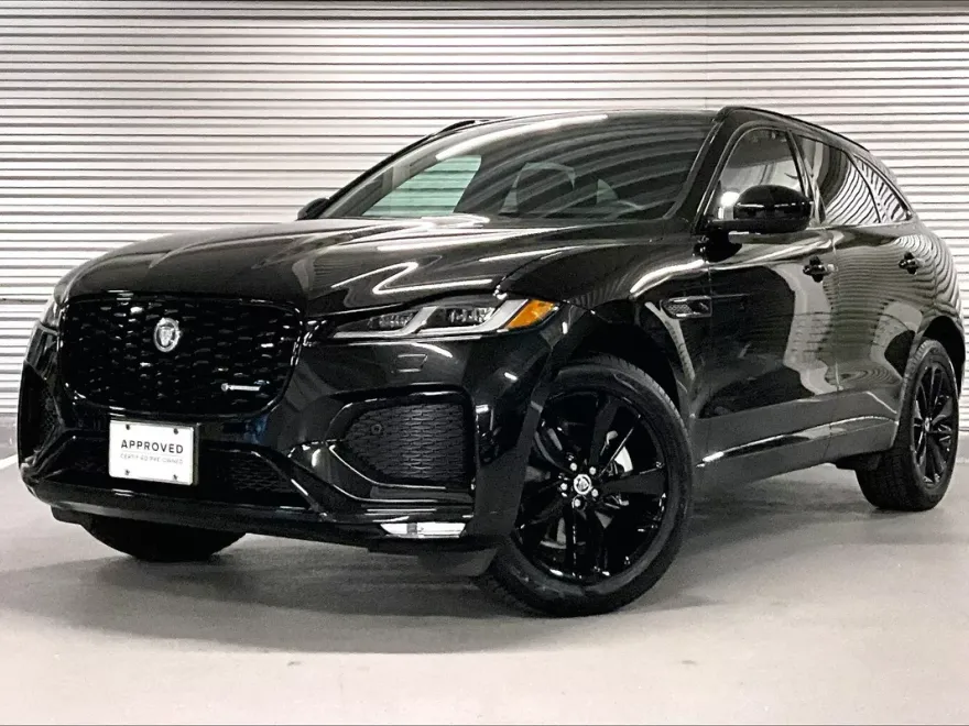 2025 Jaguar F-PACE P250 R-Dynamic S photo 1