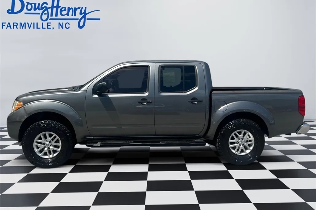 2019 Nissan Frontier SV photo 1