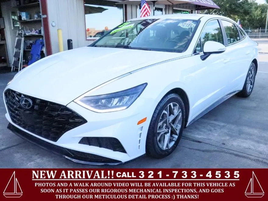 2021 Hyundai Sonata SEL photo 1