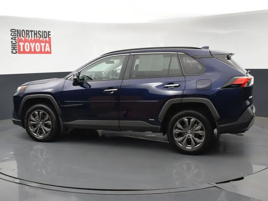2024 Toyota RAV4 Hybrid Limited photo 1