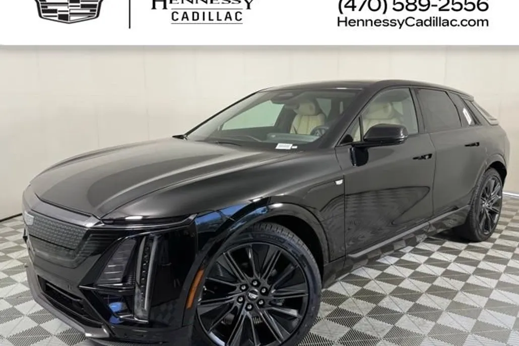2025 Cadillac Lyriq Sport photo 1