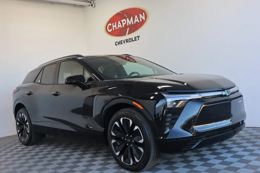 2024 Chevrolet Blazer EV photo 1
