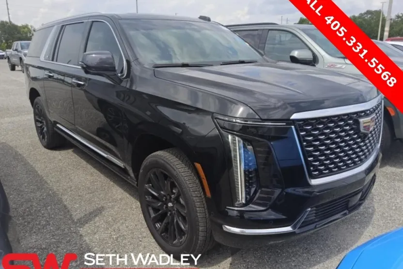 2025 Cadillac Escalade ESV Premium Luxury photo 1