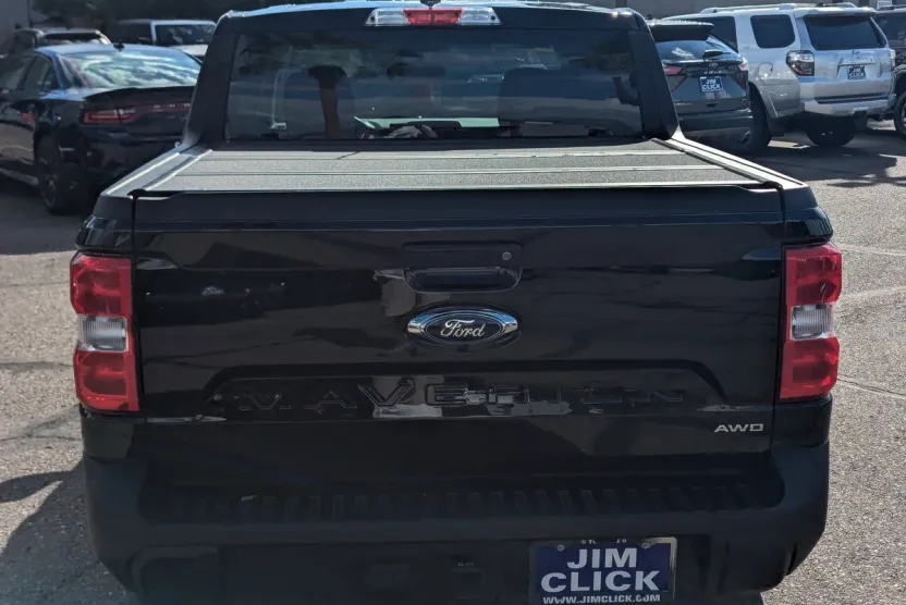 2023 Ford Maverick XLT Lariat photo 1