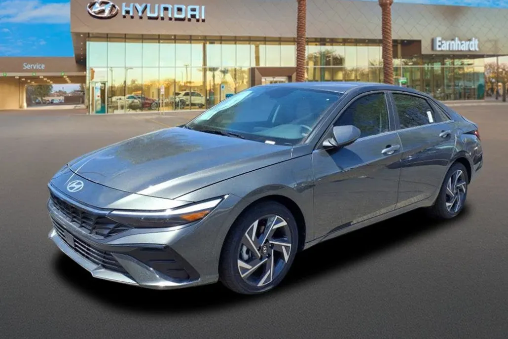 2025 Hyundai Elantra Hybrid Limited photo 1