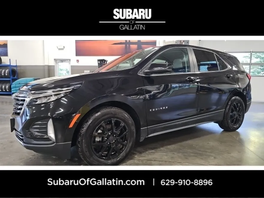2023 Chevrolet Equinox LT photo 1