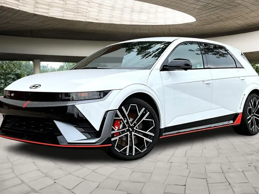 2025 Hyundai Ioniq 5 N photo 1