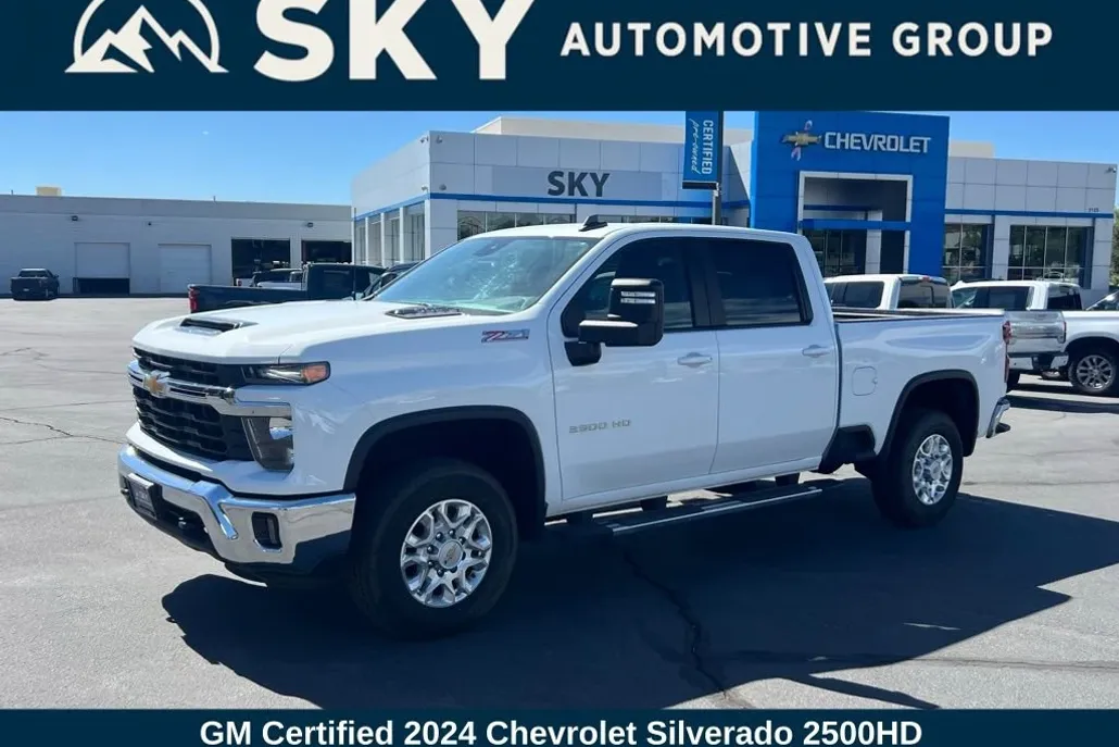 2024 Chevrolet Silverado 2500HD LT photo 1