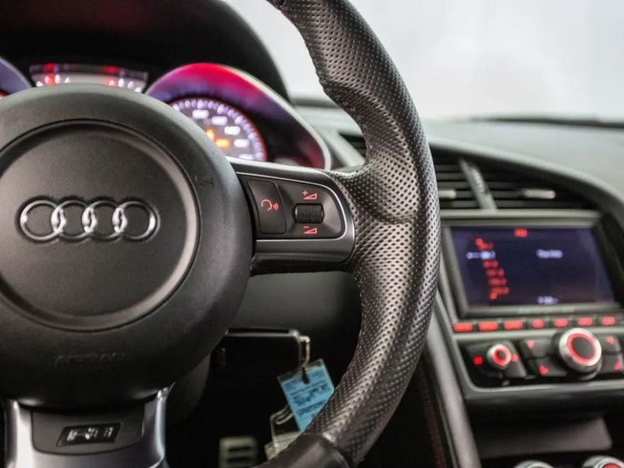 2011 Audi R8 5.2 photo 43