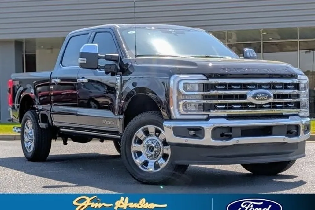 2025 Ford F-250 photo 1