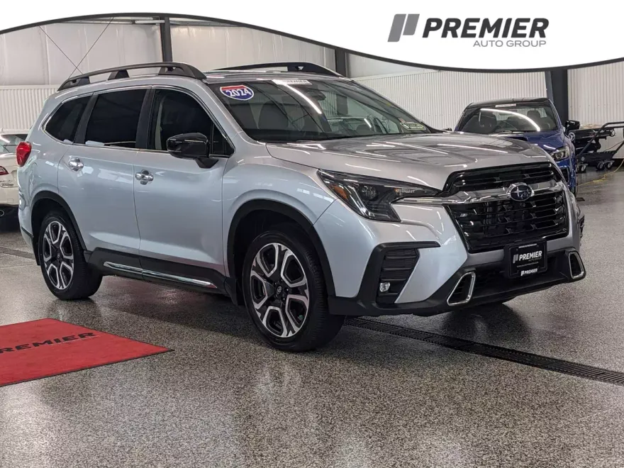 2024 Subaru Ascent Touring photo 1