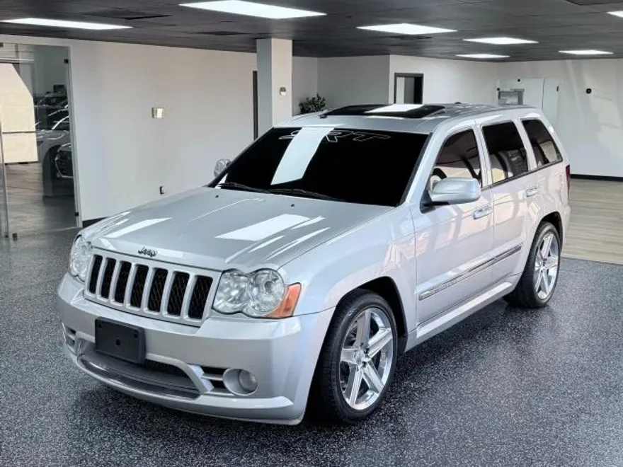 2008 Jeep Grand Cherokee SRT8 Sport photo 1