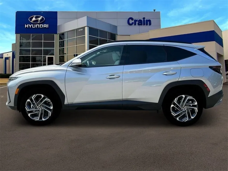 2025 Hyundai Tucson Hybrid Limited photo 1