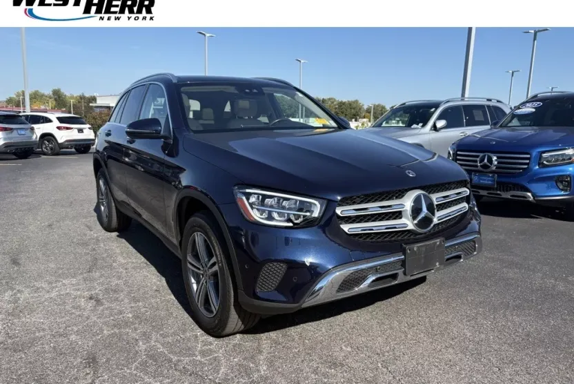 2022 Mercedes Benz GLC 300 4MATIC photo 1