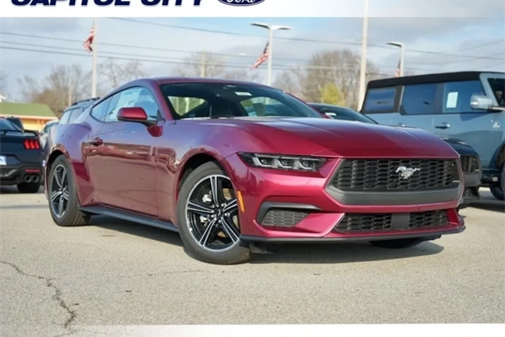 2025 Ford Mustang EcoBoost Premium photo 1