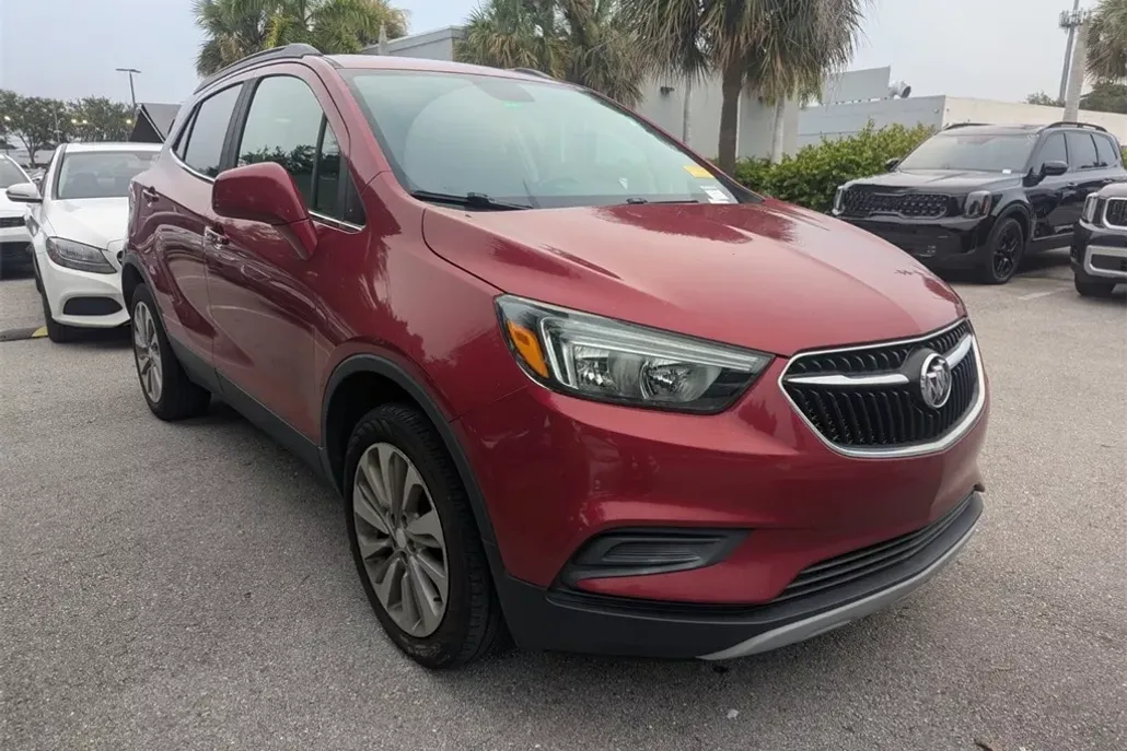 2020 Buick Encore Preferred photo 1