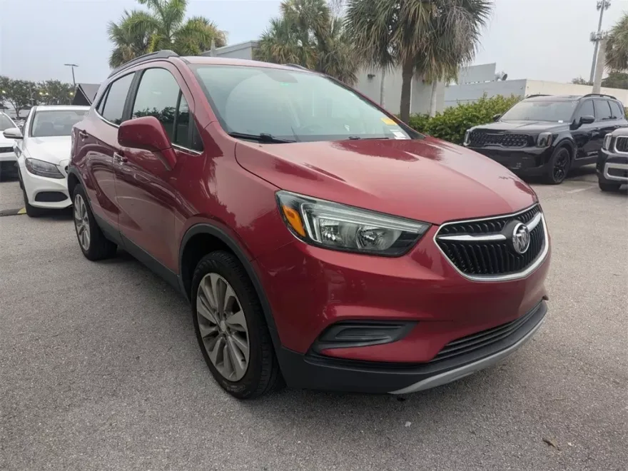 2020 Buick Encore Preferred photo 1