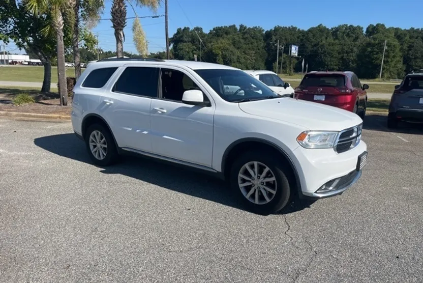 2015 Dodge Durango SXT photo 1